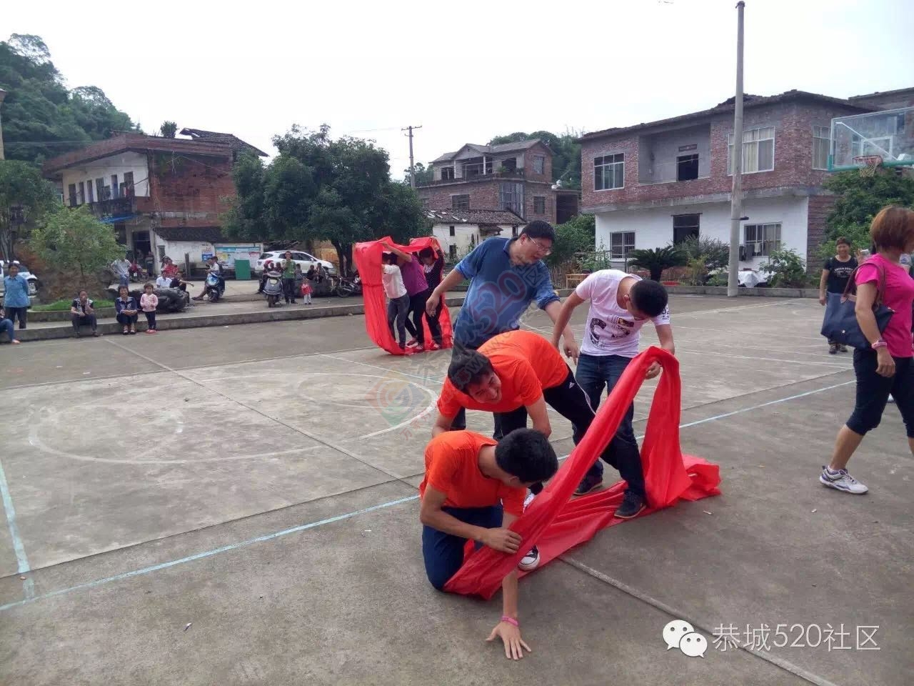 “恭城520巨塘欢乐行·杀猪喜乐会&quot;精彩现场540 / 作者:今日恭城 / 帖子ID:173309