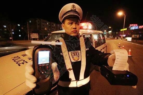 恭城人注意！交警提醒：一杯酒你将耽误孩子的公务员、军警校、入党……951 / 作者:今日恭城 / 帖子ID:173662