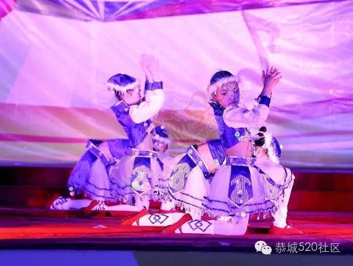 恭城县直一小成功举办“魅力校园&#8226;&#160;多彩六一”文艺汇演148 / 作者:今日恭城 / 帖子ID:173735