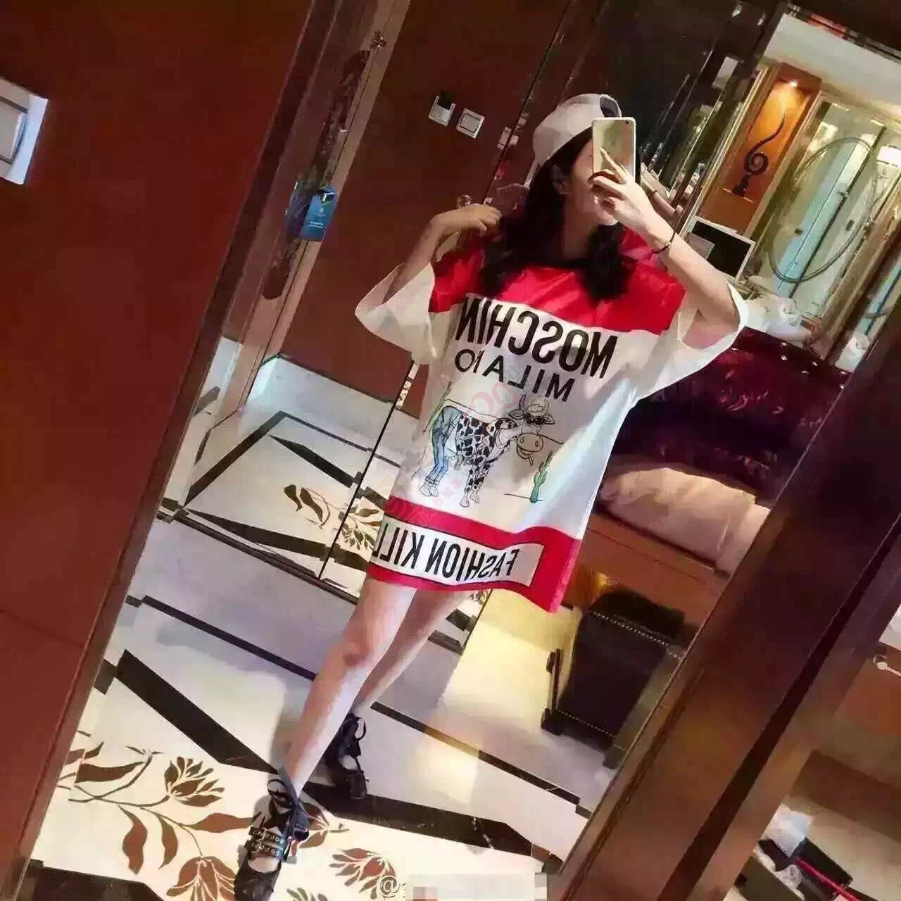 哈哈，看上的可以加我微信。女款美衣美鞋，男款衣服。更多款都在微信，哈哈601 / 作者:Them / 帖子ID:173816