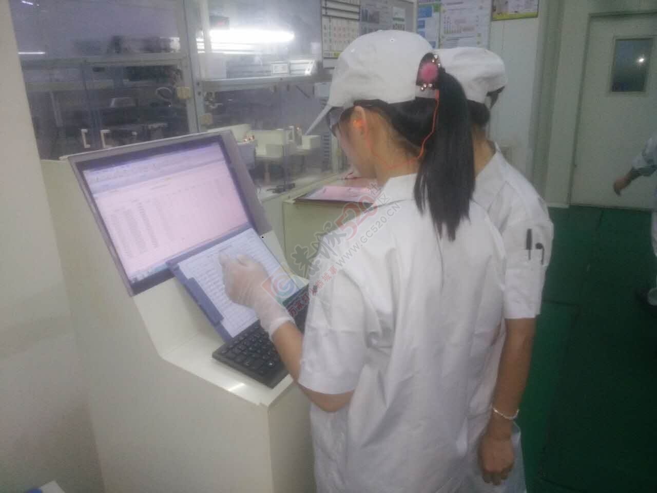 紫翔科技电子公司大量招收作业员，男女不限639 / 作者:520小编 / 帖子ID:173827