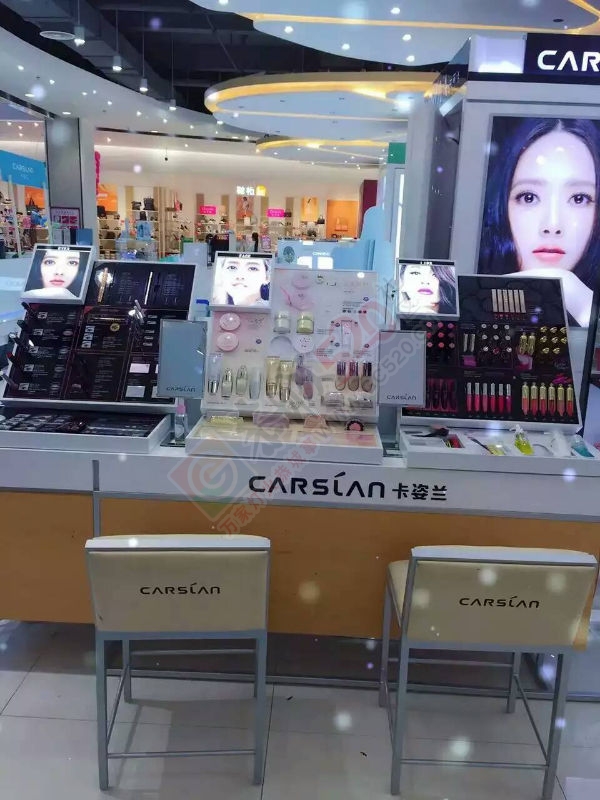 天和百货一楼卡姿兰珀莱雅搞大型活动啦979 / 作者:四季葱 / 帖子ID:174187