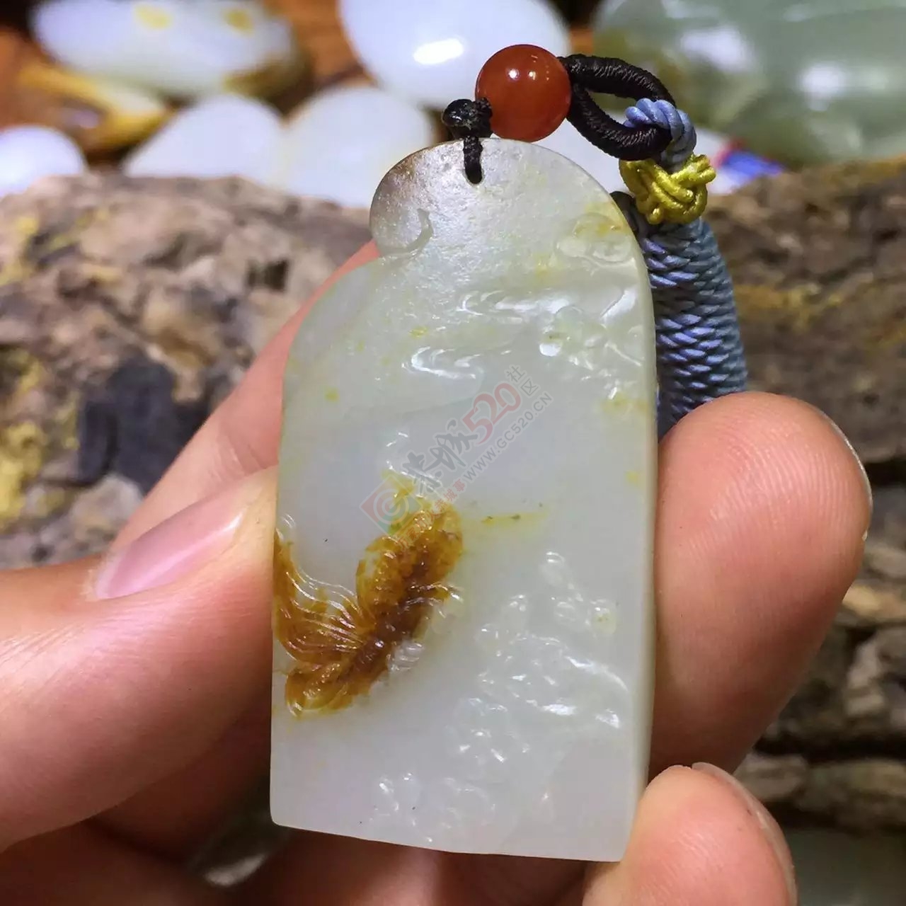 新疆和田玉籽料牌子蝶恋花166 / 作者:错了_Zfm79 / 帖子ID:174198