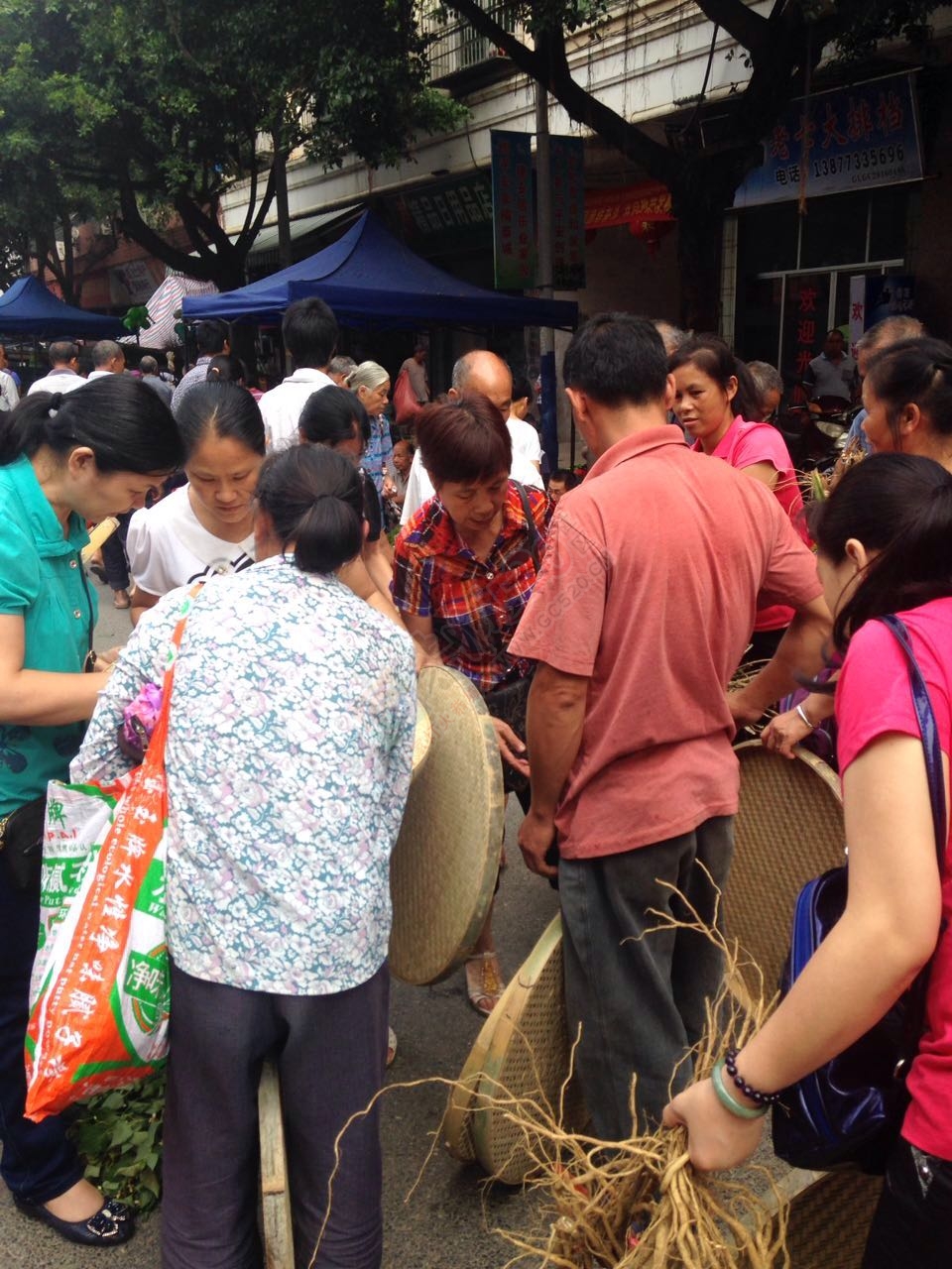 五月端午街上好热闹啊358 / 作者:恭城520小奈姐姐 / 帖子ID:174217