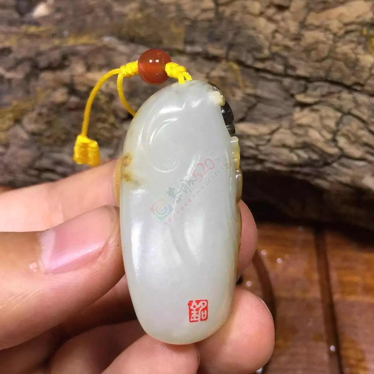 新疆和田玉籽料一夜成佛720 / 作者:错了_Zfm79 / 帖子ID:174402