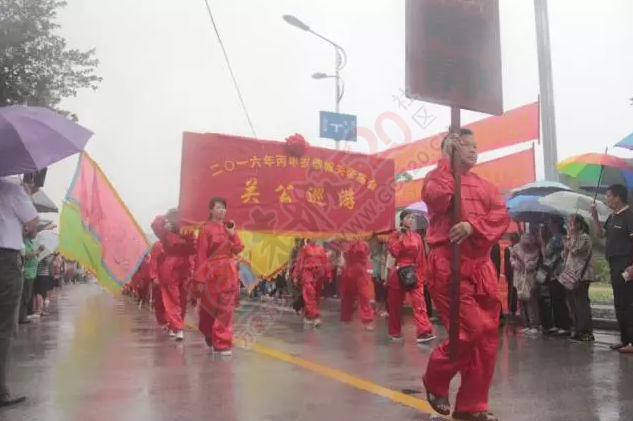 恭城街万人空巷风雨无阻只为看关帝一眼！453 / 作者:千变万幻 / 帖子ID:174468