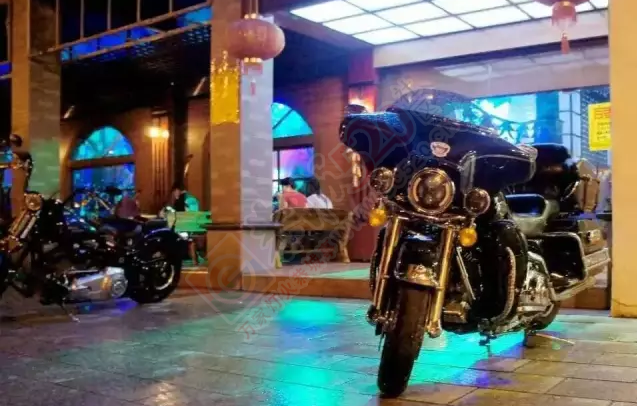昨天恭城来了一帮很“骚包”的人，居然“包夜”菲悦酒吧！803 / 作者:恭城靠大家 / 帖子ID:174476