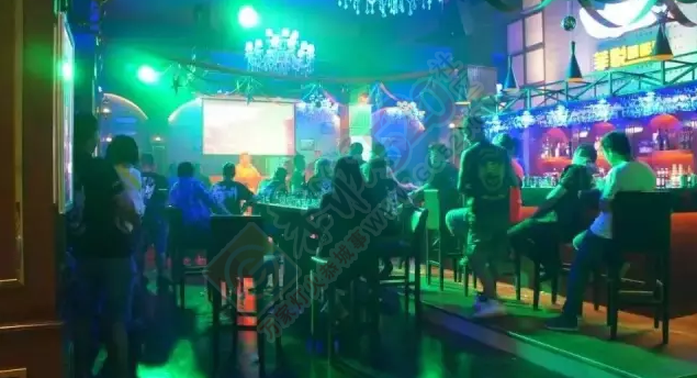 昨天恭城来了一帮很“骚包”的人，居然“包夜”菲悦酒吧！862 / 作者:恭城靠大家 / 帖子ID:174476
