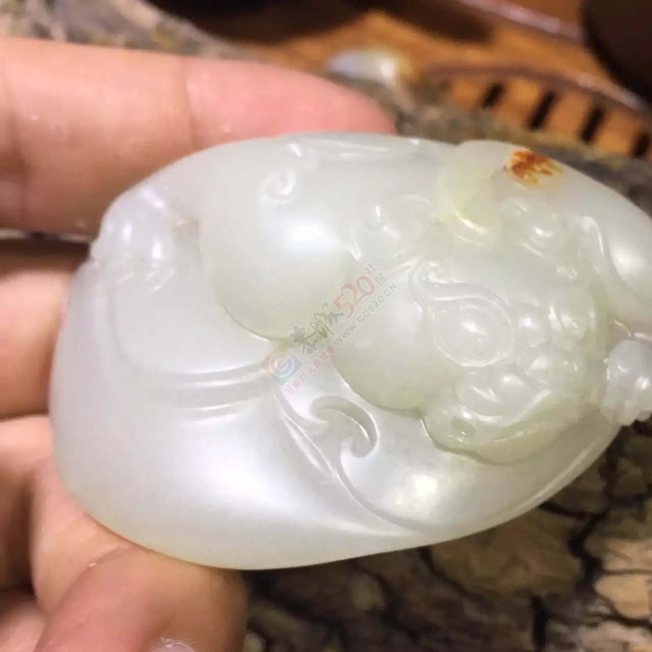 出手和田独籽雕刻料子细腻貔貅562 / 作者:发如雪 / 帖子ID:174555