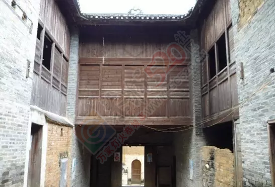 恭城朗山村：他们到底将什么藏在家墙壁画中？794 / 作者:千变万幻 / 帖子ID:174864