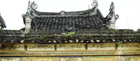 恭城朗山村：他们到底将什么藏在家墙壁画中？263 / 作者:千变万幻 / 帖子ID:174864