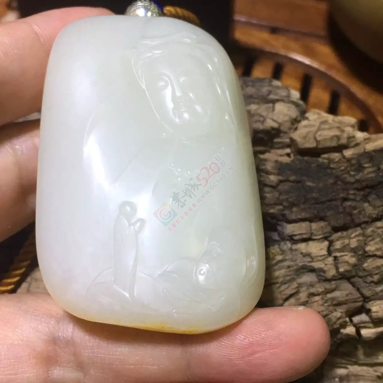 新疆和田玉籽料观音977 / 作者:错了_Zfm79 / 帖子ID:174955