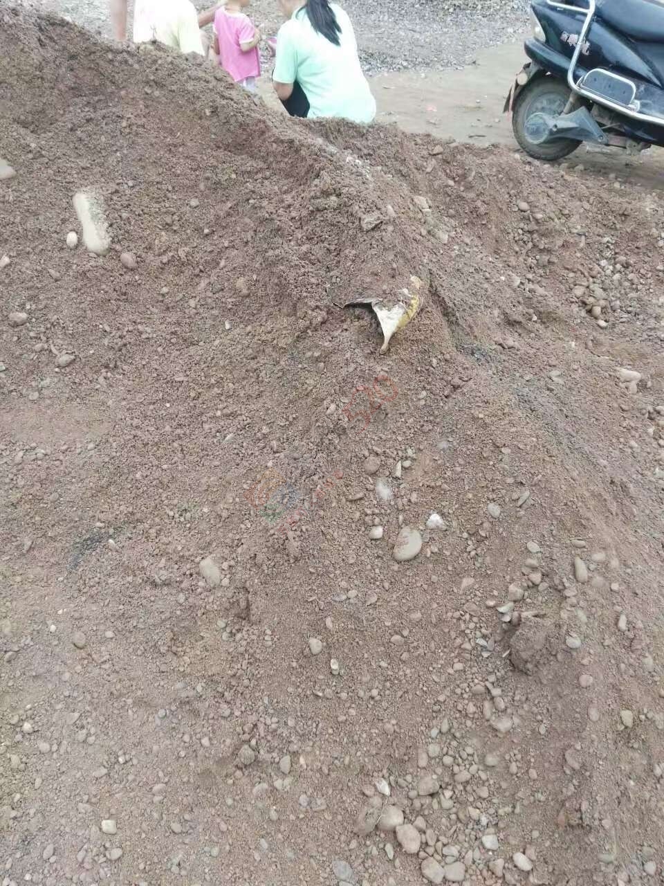 西岭河边街便民桥梁建设偷工减料775 / 作者:蒋妹妹啊 / 帖子ID:175291