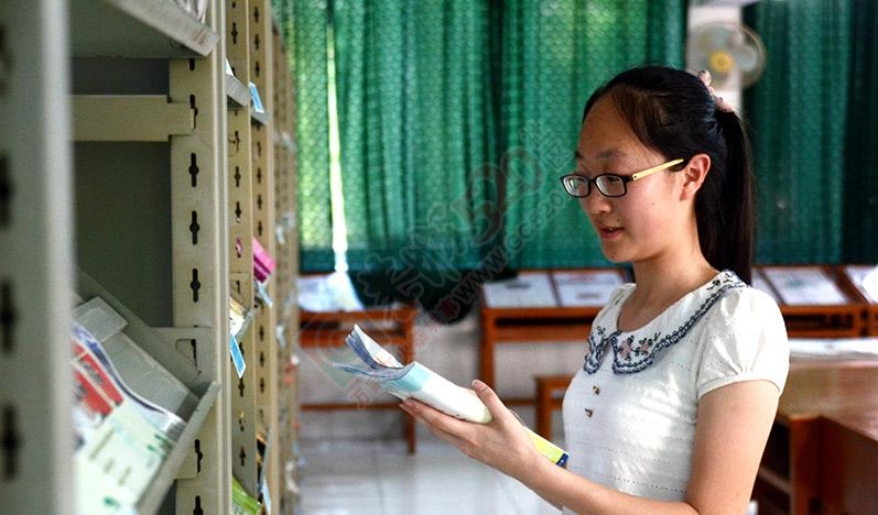 孟笛箫文科状元出生在恭城一个乡村教师家庭32 / 作者:平安帅锅 / 帖子ID:175701