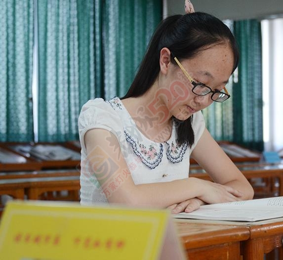 孟笛箫文科状元出生在恭城一个乡村教师家庭417 / 作者:平安帅锅 / 帖子ID:175701