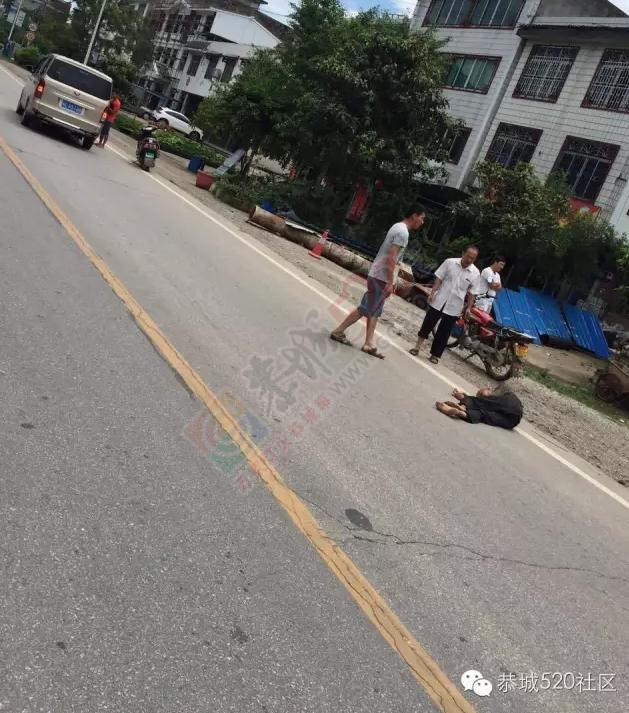 今早平安乡里陂路段一行人在路上被撞！！！737 / 作者:莫在撩我啦 / 帖子ID:175842