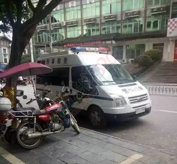 恭城一独居老人在家过世 民警发现时尸体已腐烂！383 / 作者:社区小编 / 帖子ID:175896