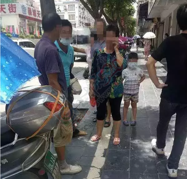 恭城一独居老人在家过世 民警发现时尸体已腐烂！672 / 作者:社区小编 / 帖子ID:175896