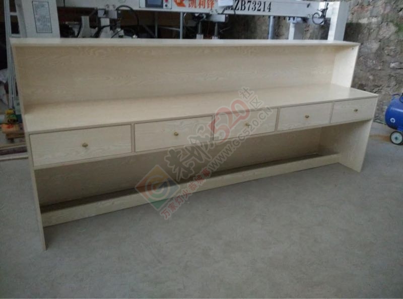 专业生产衣柜879 / 作者:HMH0802 / 帖子ID:176525