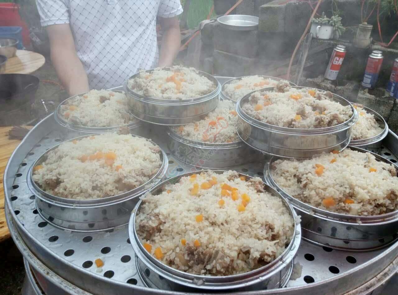 哈哈哈哈哈 吃的好饱了， 论我大恭城的酒席60 / 作者:baby甜心 / 帖子ID:177246