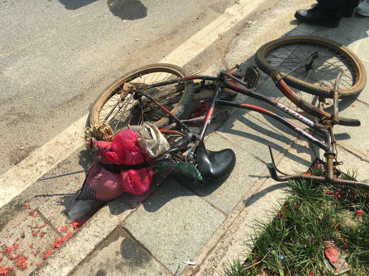 听说今天莲花那边撞死人了？474 / 作者:儿时的回忆 / 帖子ID:178509