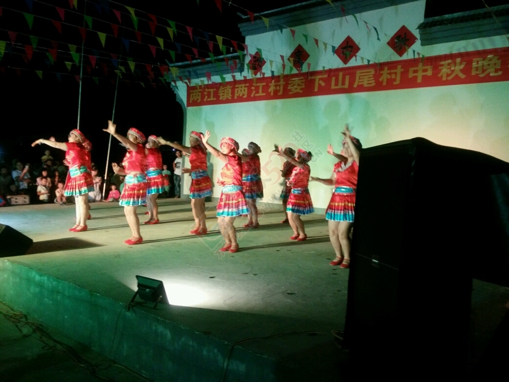 恭城兄妹乐队170 / 作者:平淡的幸福 / 帖子ID:178567