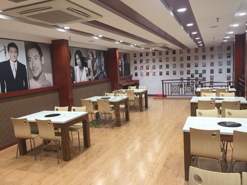 白天鹅大酒店餐厅招聘经理一名225 / 作者:老北京 / 帖子ID:178920