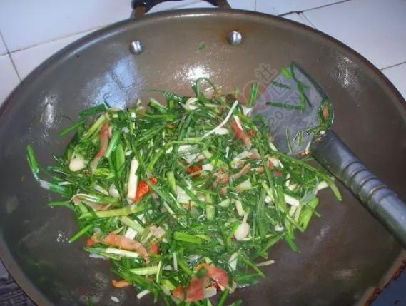 恭城农村这个东西做成辣酱绝对秒杀老干妈！467 / 作者:深秋的落叶 / 帖子ID:181210