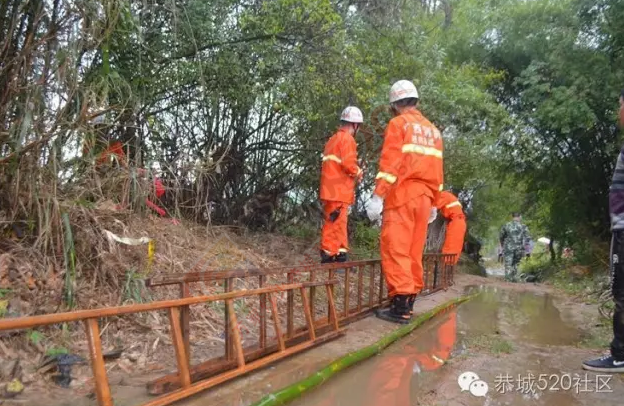 恭城莲花蛟津塘村2名男子被洪水围困，消防战士紧急出动救人成功441 / 作者:千变万幻 / 帖子ID:181464