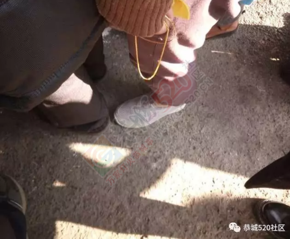坑！恭城这些老人得了免费“金项链”，却倒贴了百元买刀！374 / 作者:520小编 / 帖子ID:186115