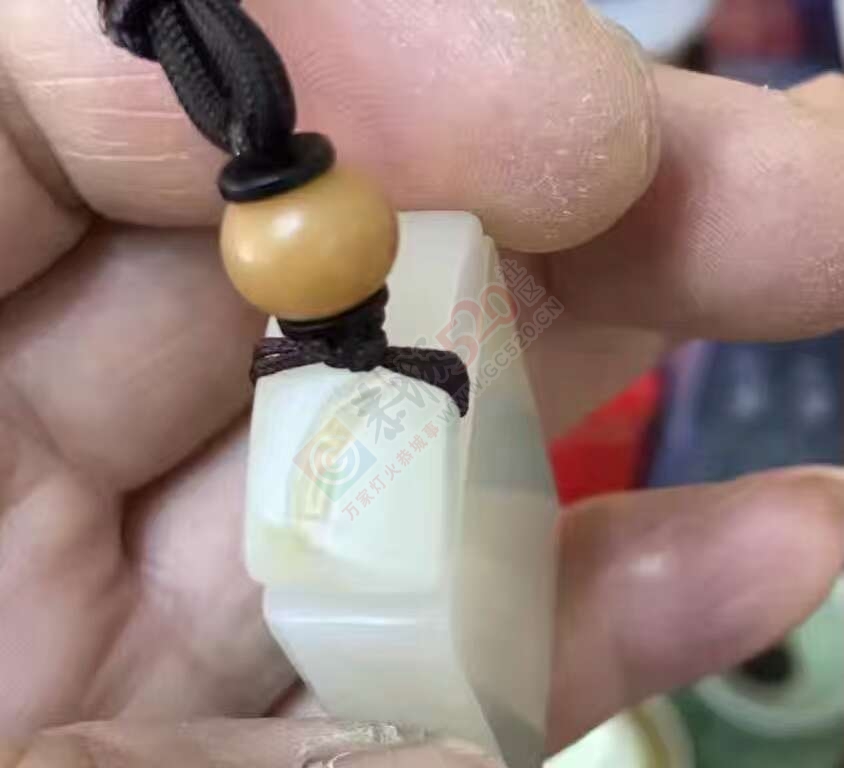 闲置39克新疆和田玉籽料平安牌507 / 作者:晚霞行千里 / 帖子ID:191025