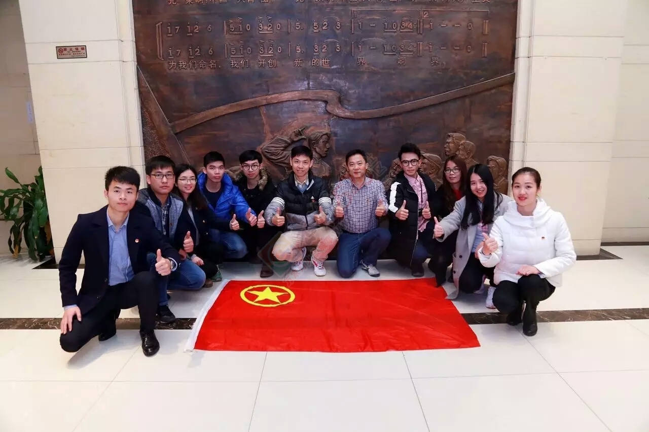 亮身份，争先锋，恭城青年，撸起袖子干起来753 / 作者:团恭城县委 / 帖子ID:191261