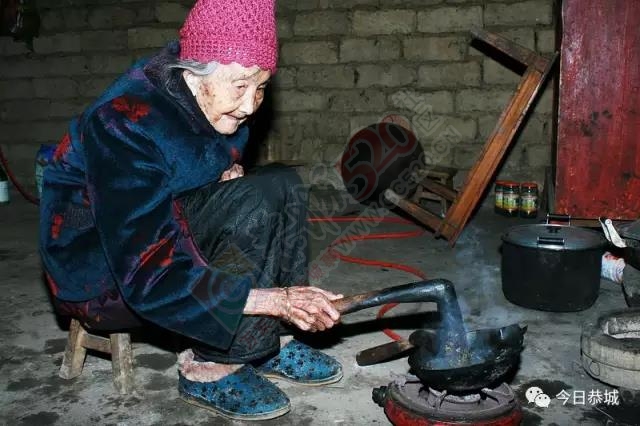 恭城瑶族自治县油茶相关标准正式批准发布674 / 作者:乐观 / 帖子ID:191267