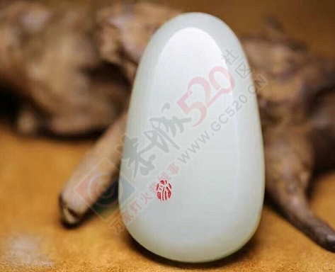 出手一块闲置的新疆和田玉吊坠喜事连连912 / 作者:晚霞行千里 / 帖子ID:191598