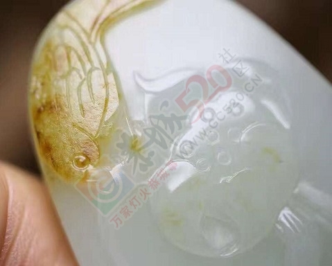 出手一块闲置的新疆和田玉吊坠喜事连连416 / 作者:晚霞行千里 / 帖子ID:191598