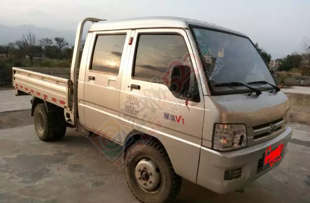 转让一辆小货车，买了两年，手续齐全。240 / 作者:分类小编 / 帖子ID:191696