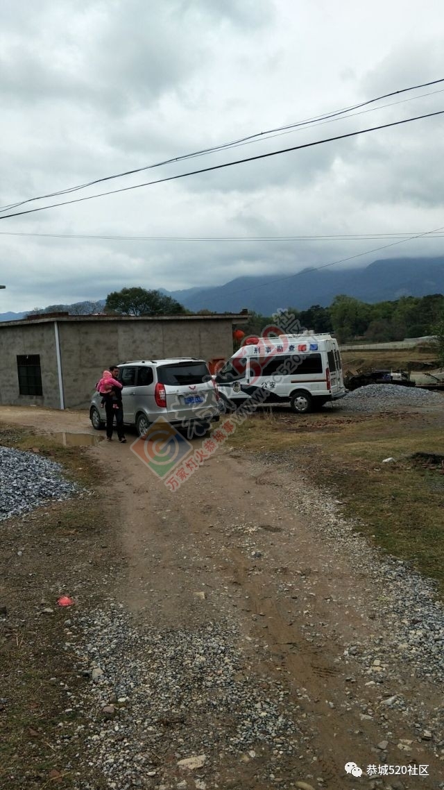 近日栗木各村遭入室盗窃，盗贼太猖狂被发现后居然还打人， 请大家注意防范！55 / 作者:社区小编 / 帖子ID:193151