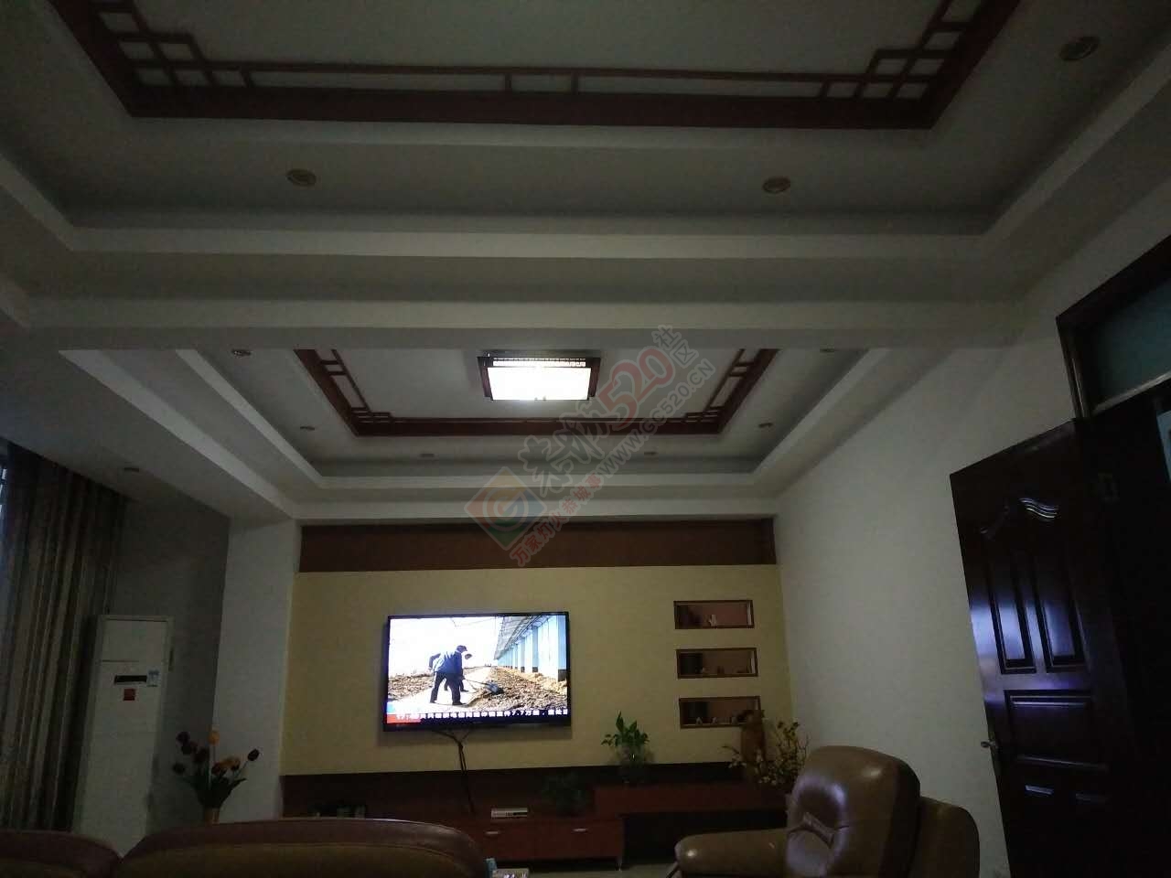 各类柜子和背景墙，喜欢的朋友可以看看406 / 作者:tommy_wj15 / 帖子ID:193374