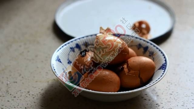 别再吃白水煮蛋啦，鸡蛋这样做，好吃到哭！658 / 作者:怡儿妖妖 / 帖子ID:194199