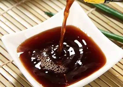 食醋也有“药”用时 食醋泡脚功效多154 / 作者:疾控客服 / 帖子ID:202353