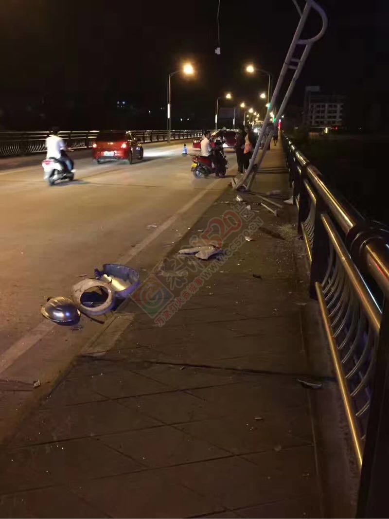 恭城燕岩事故现场639 / 作者:水墨茶江 / 帖子ID:224918