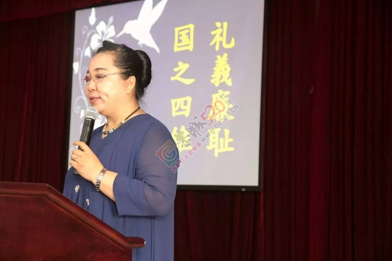 自治县实施中华优秀传统文化传承发展工程义工培训班花絮907 / 作者:糕富帅 / 帖子ID:226802