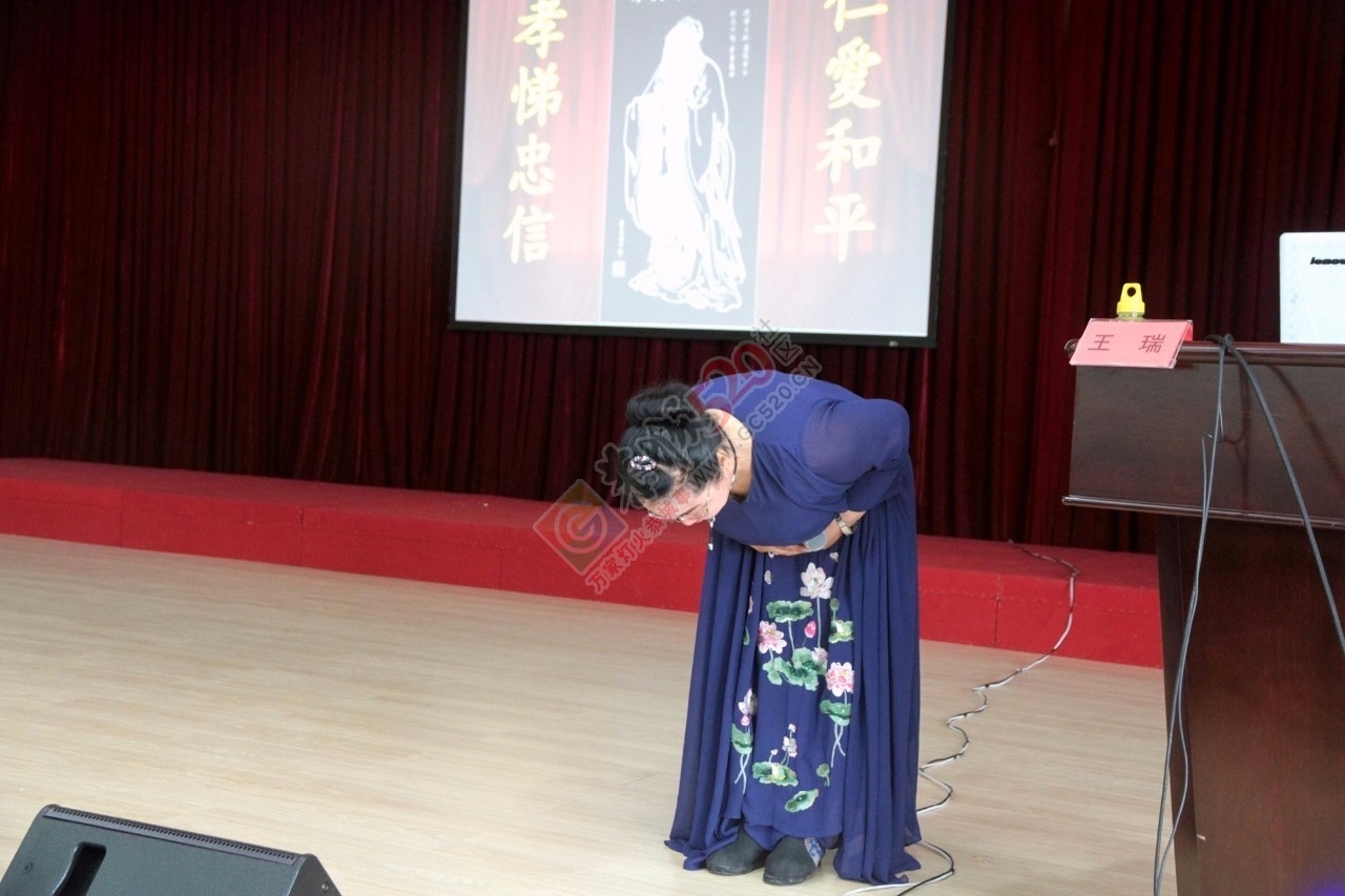 自治县实施中华优秀传统文化传承发展工程义工培训班花絮310 / 作者:糕富帅 / 帖子ID:226802