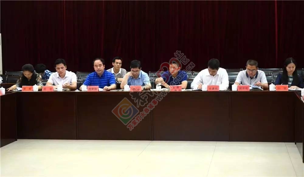 实施中华优秀传统文化传承发展工程工作座谈会举行751 / 作者:东门头人 / 帖子ID:227624