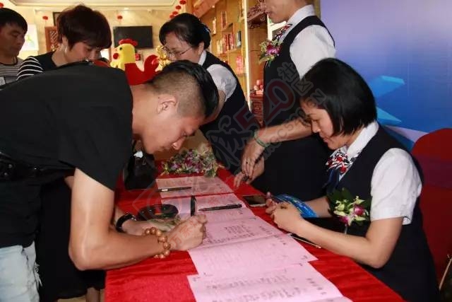 桂盛信用卡，普惠千万家！-----热烈祝贺广西恭城农村商业银行隆重发行桂盛信用卡334 / 作者:jphzy / 帖子ID:232029