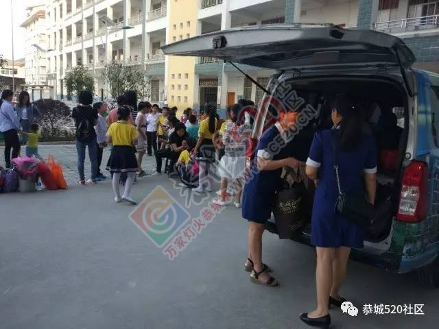 栗木小学举行六一儿童节文艺晚会，现场气氛火爆了！734 / 作者:jphzy / 帖子ID:232073