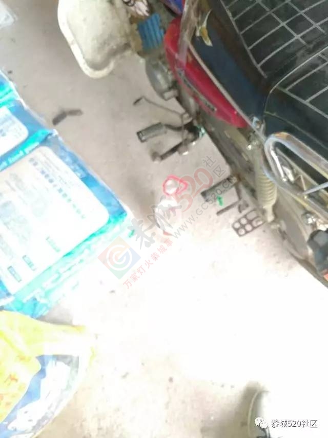 在莲同公路莲花段附近发现专偷摩托车汽油的小偷，已被监控拍到！844 / 作者:红通通 / 帖子ID:232160