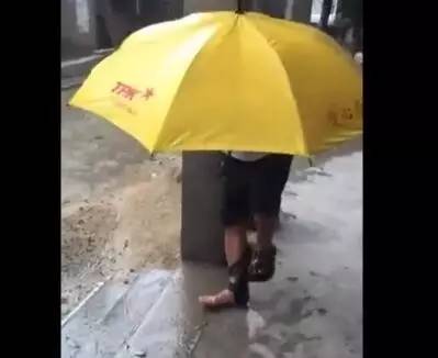 恭城人注意！下雨天千万别穿拖鞋！这个网友的经历让人心疼……519 / 作者:A梦angel / 帖子ID:232253