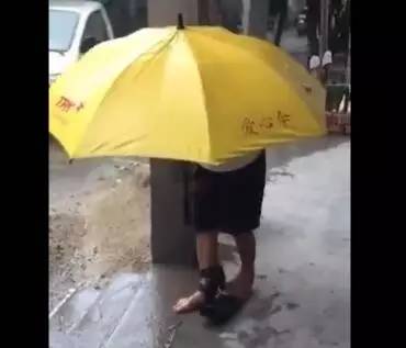 恭城人注意！下雨天千万别穿拖鞋！这个网友的经历让人心疼……448 / 作者:A梦angel / 帖子ID:232253