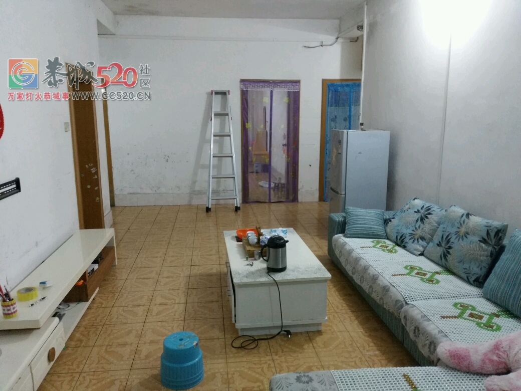 位于二十四米街食品公司综合楼二楼（三房一厅一厨一卫）出租，147 / 作者:crrd / 帖子ID:232514